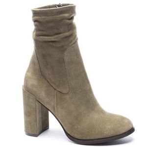 Chinese Laundry “Capricorn” suede booties